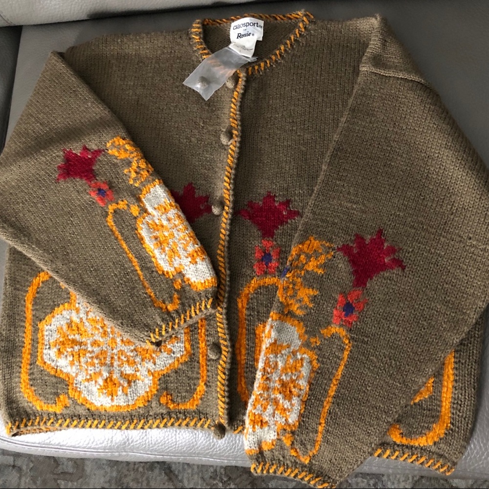 ♥️💫 HOST PICK 💫 CIAOSport by Rouie lovely soft wool cardigan